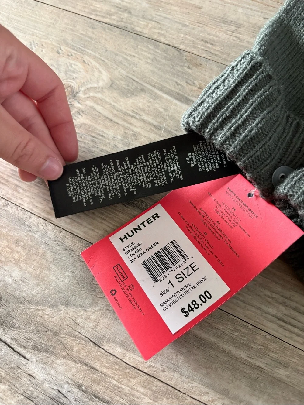 NWT Hunter Play Essential Gloves In Army Green